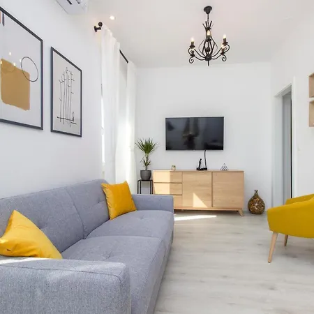 アパート Ena ,city Center