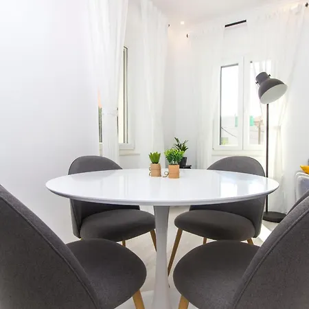 Apartment Ena ,city Center *